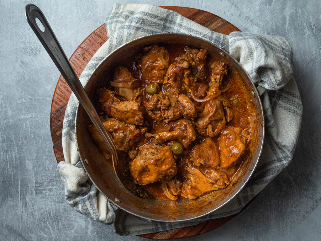 Easy Dominican Braised Chicken Siriusly Hungry