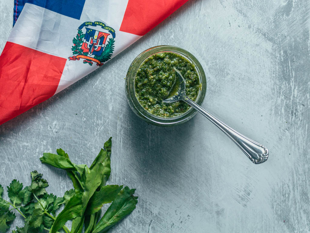 Simple Homemade Dominican Sofrito Siriusly Hungry