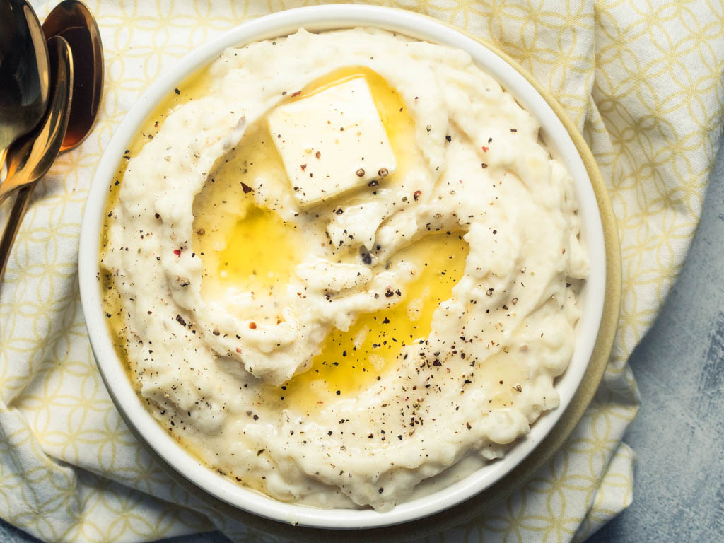 The Best Simple Mashed Potatoes - Siriusly Hungry